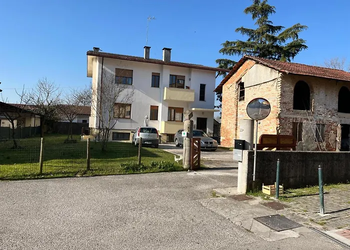 Casa Feletto Con Parco Verde Vicino Uscita Autostrada E Fiera